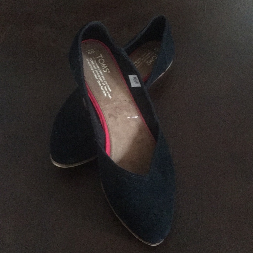 Toms Black Suede Jutti Size 9